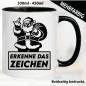 Preview: Lustige Tasse mit Weihnachtsmann und Fick dich Fuck you Mittelfinger bedruckt. Comic.