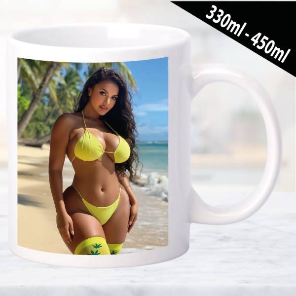 Erotische Tasse mit sinnlichen Frauenmotiv