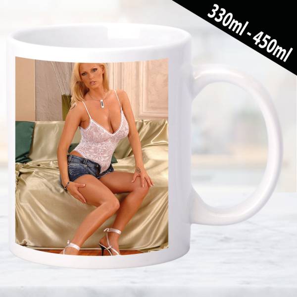 Erotische Tasse mit klassischem Design und Frauenmotiv