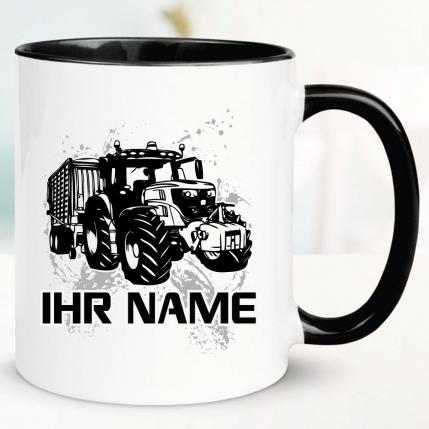 Schwarze Tasse mit Traktor / Hänger und Name bedruckt.