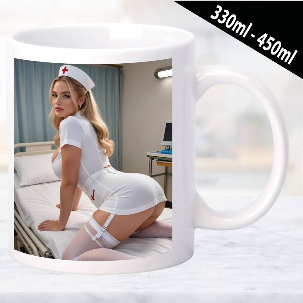 Erotische Tasse mit verspielten Frauenmotiv