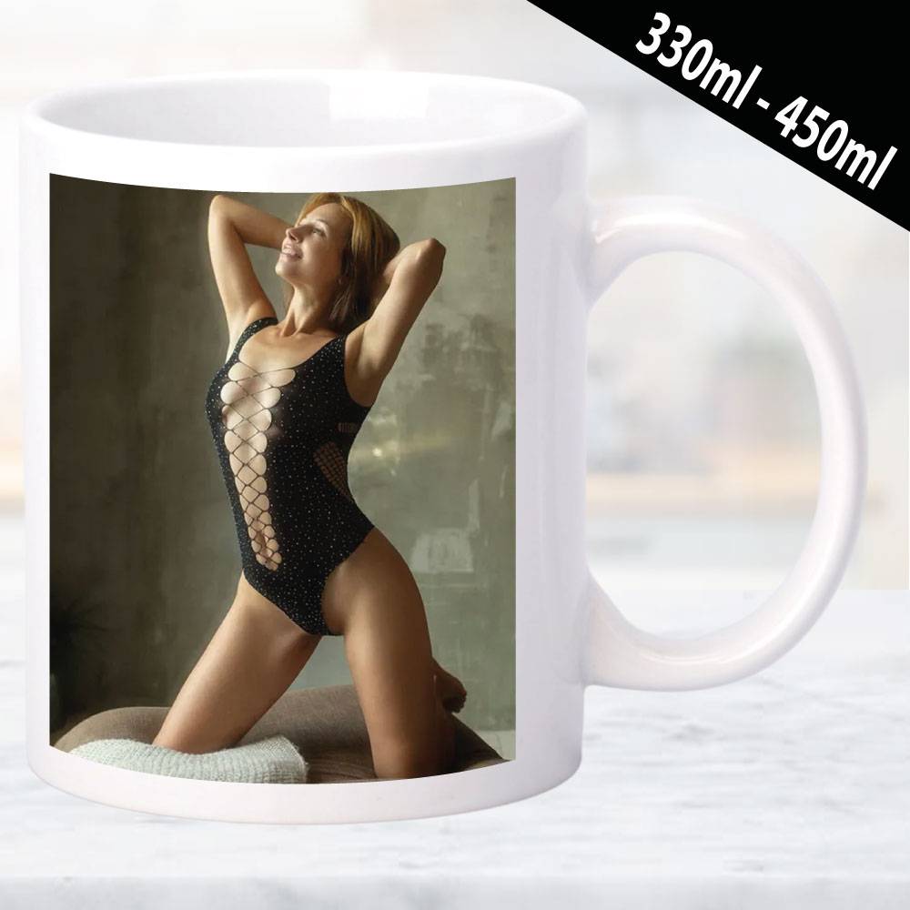 Erotik Tasse mit elegant illustriertem Design und Frauenmotiv