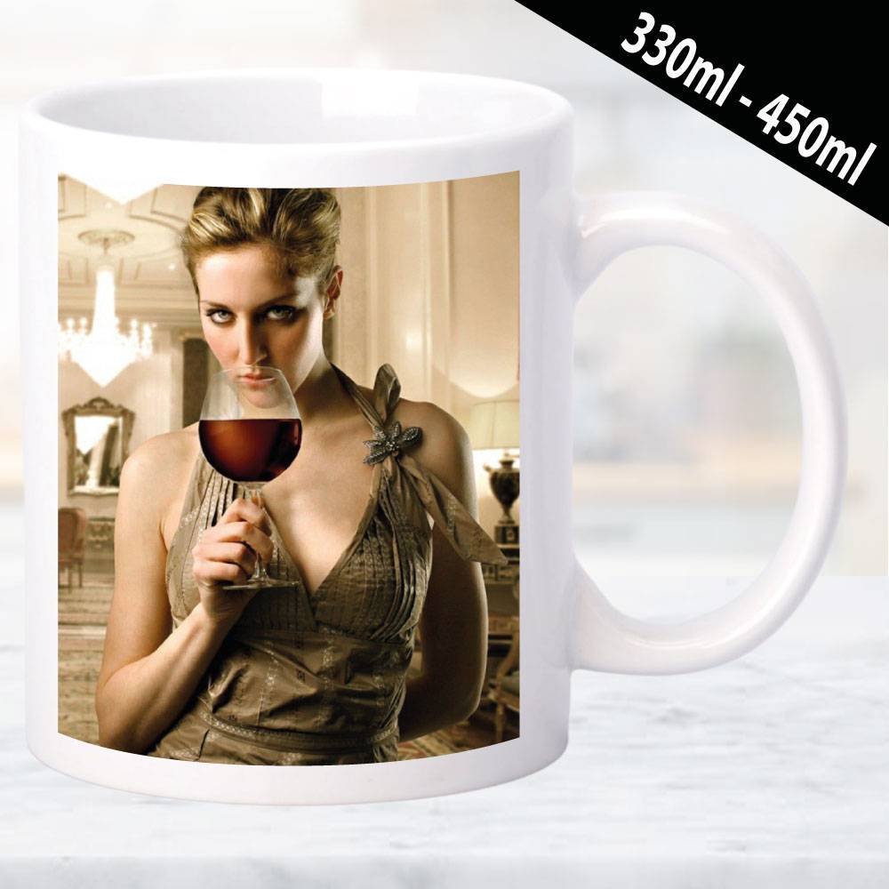 Erotik Tasse mit hochwertig illustriertem Design und Frauenmotiv