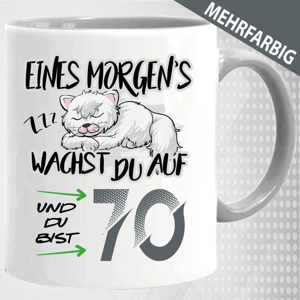 Tasse zum 70. Geburtstag. Süße Katze schläft.