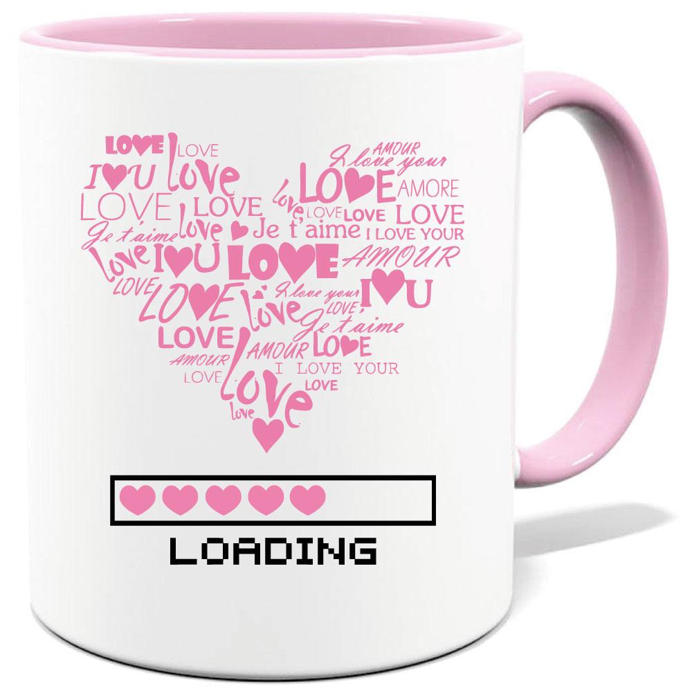 Tasse bedruckt mit Love is Loading